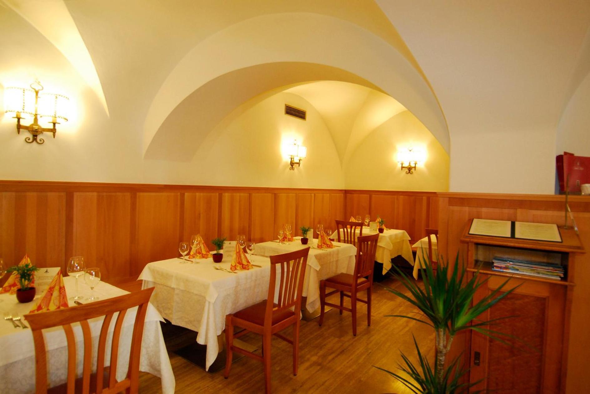 Hotel Andreas Hofer Egna Exterior foto